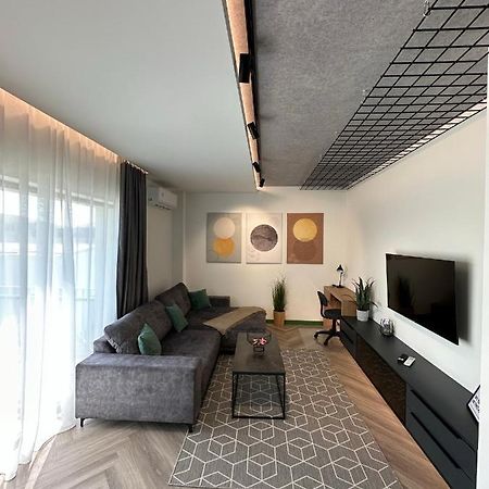 Luxury By The Lake Ap 28 Sibiu Extérieur photo
