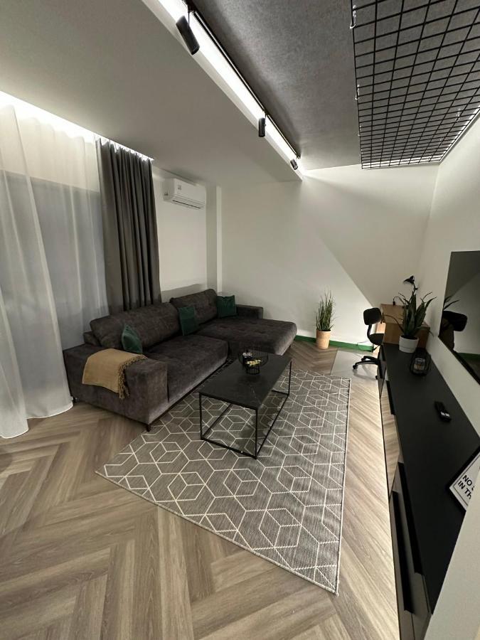 Luxury By The Lake Ap 28 Sibiu Extérieur photo